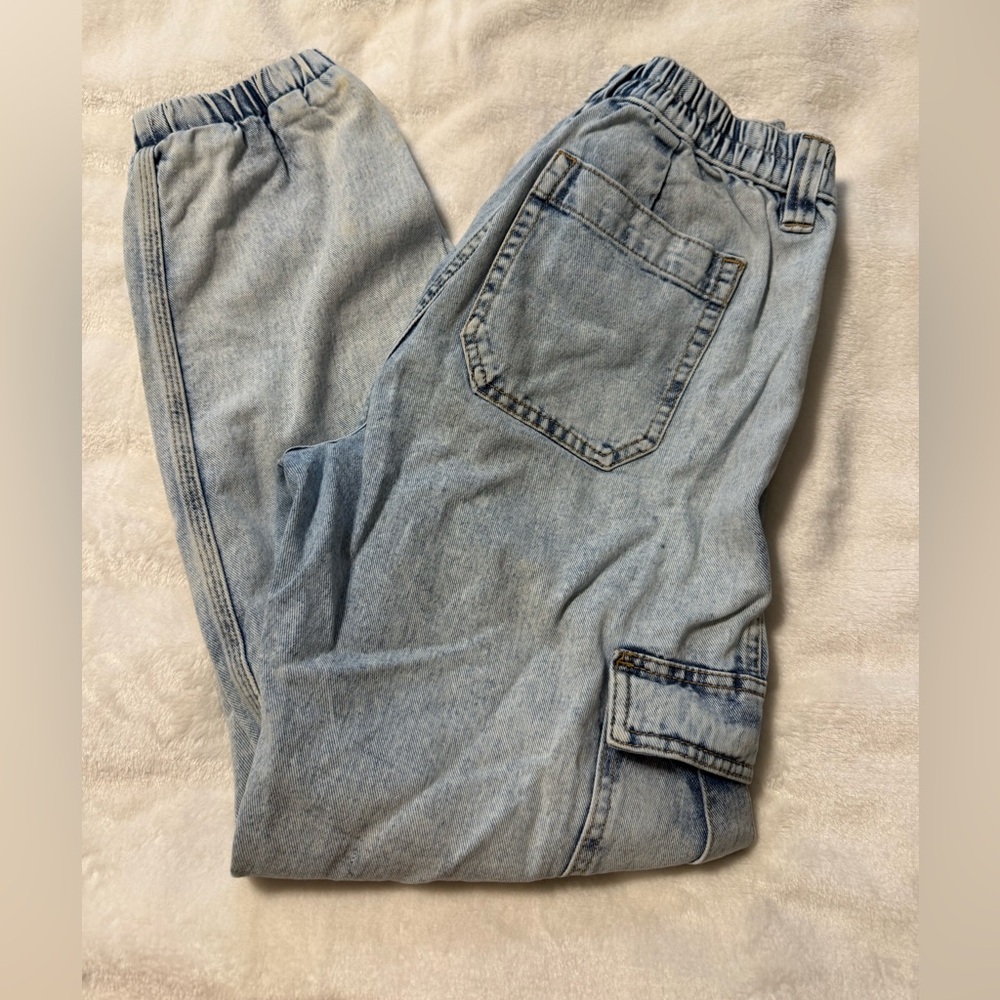 Aeropostale High Rise Jogger Cargo Jeans | Size Small | Light Wash